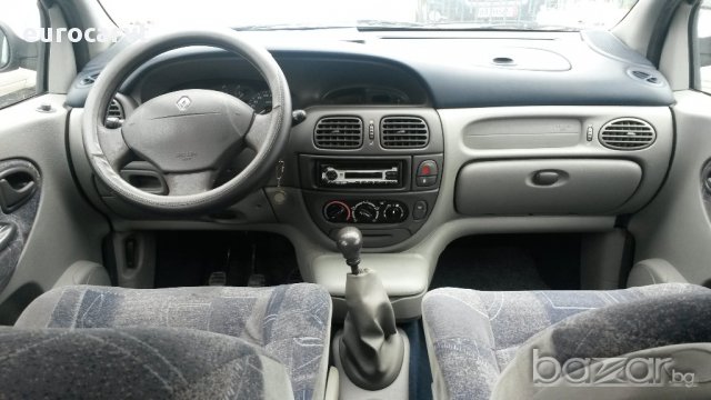 на части Renault Scenic 1,6i, снимка 10 - Автомобили и джипове - 12213935