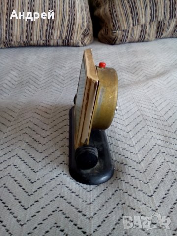 Настолен часовник,будилник СЛАВА,SLAVA #3, снимка 4 - Антикварни и старинни предмети - 25542299