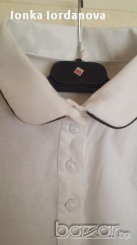 Блуза с бродерия, размер М-Л, снимка 3 - Блузи с дълъг ръкав и пуловери - 18422748