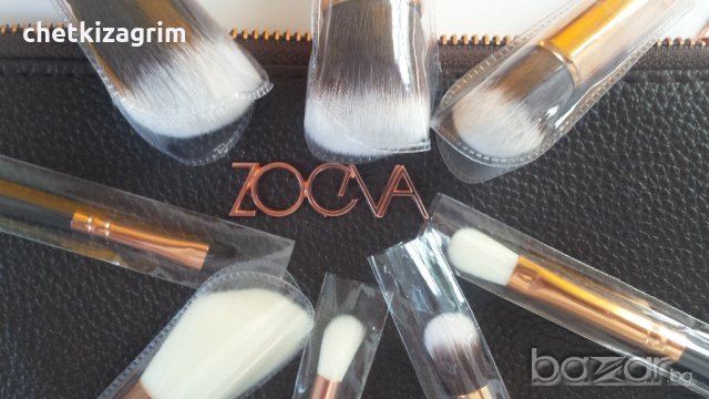 8 броя Оригинални четки за грим ZOEVA ROSE GOLDEN, LUXURY SET Vol.1!, снимка 11 - Декоративна козметика - 19359093