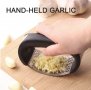 Преса за чесън от неръждаема стомана кухненски аксесоари, снимка 2