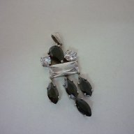 Масивна сребърна висулка с циркони, снимка 1 - Колиета, медальони, синджири - 11226045