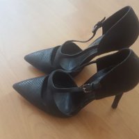 Обувки ZARA, номер 38, снимка 2 - Дамски обувки на ток - 19631155