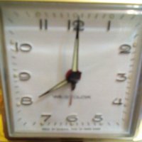 Часовник West clocks произведен в Хонг Конг, снимка 1 - Антикварни и старинни предмети - 21694955