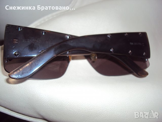 100 % оригинални слънчеви очила на VALENTINO, снимка 2 - Слънчеви и диоптрични очила - 22246014