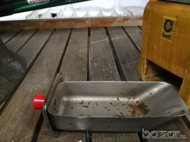 Стари ръчни мелачки, снимка 15 - Други ценни предмети - 21043927