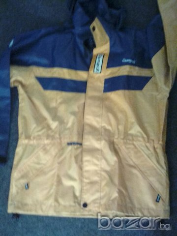 Ново. CampuS. Original. Size L Ветровка/дъждобран/, снимка 2 - Якета - 19643203