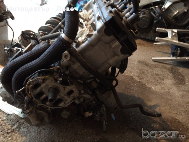 Двигател от Сузуки GSX-R750 - К6-К7 на части., снимка 3 - Мотоциклети и мототехника - 14642361