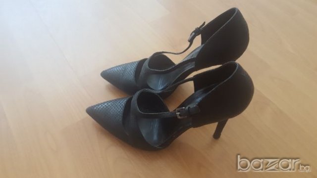 Обувки ZARA, номер 38, снимка 2 - Дамски обувки на ток - 19631155