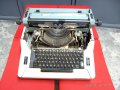 Пишеща машина, снимка 1 - Други ценни предмети - 13310847