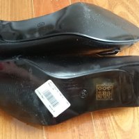Черни обувки с катарама, снимка 5 - Дамски обувки на ток - 21813059