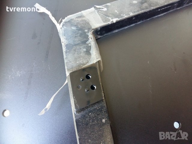 TV стойка PHILIPS 48PFH4100/88, снимка 2 - Стойки, 3D очила, аксесоари - 22333954