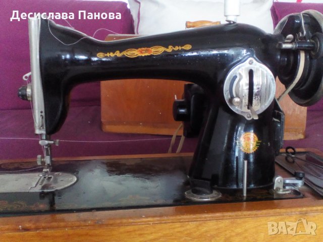 Антична шевната машина "Калинина", снимка 1 - Други ценни предмети - 24422771