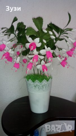 Цветя от хартия-Фуксия,Обичка , снимка 2 - Изкуствени цветя - 24676215