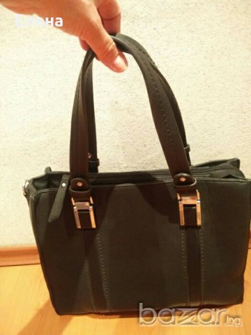 Чанта нова черна дамска от изкуствена.кожа