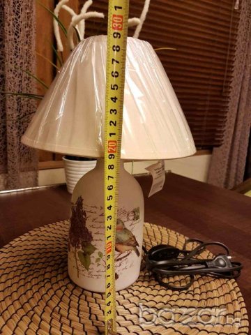Нощна лампа в бяло или кафяво, снимка 4 - Настолни лампи - 19523313