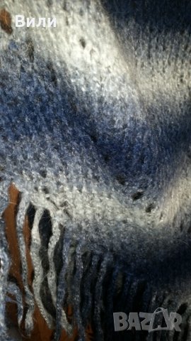 Големи , топли триъгълни шалове, снимка 2 - Шалове - 23406689