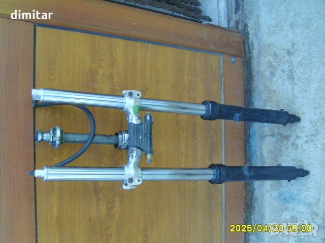 Продавам предница от Хонда 900, снимка 1