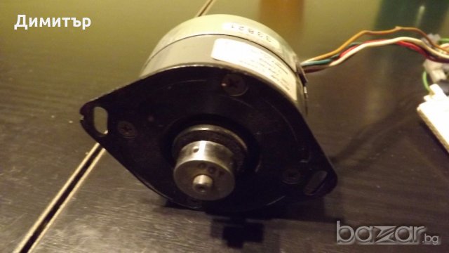 Стъпков двигател, снимка 7 - Други - 19622453