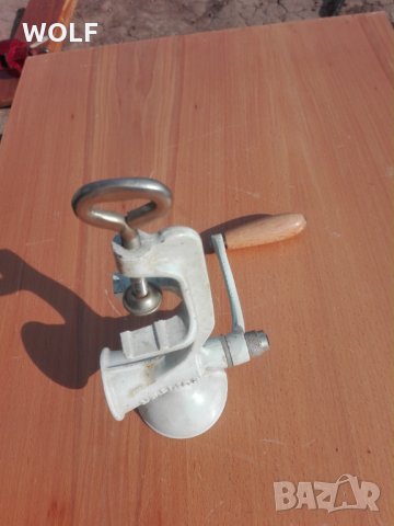 Jupiter Germany мелница за семена от мак,кафе подправки, снимка 10 - Антикварни и старинни предмети - 24932185