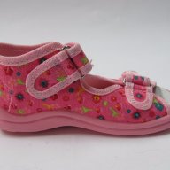 Детски пантофки Vi-GGa-Mi розово цветчета, снимка 2 - Детски сандали и чехли - 18396069
