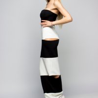 Черно-бяла дизайнерска рокля с цепки [ss19gg23] - 80 лв., снимка 4 - Рокли - 25109147