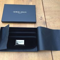 Нова чанта/клъч кадифе Giorgio Armani Velvet Black Wristlet оригинал, снимка 17 - Чанти - 12744741