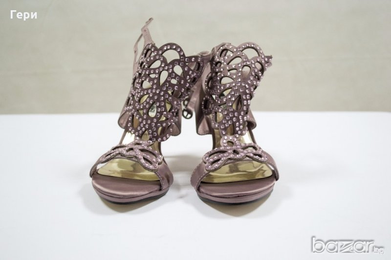 Сатенени сандали с камъни в цвят пепел от рози марка Furiezza	, снимка 1