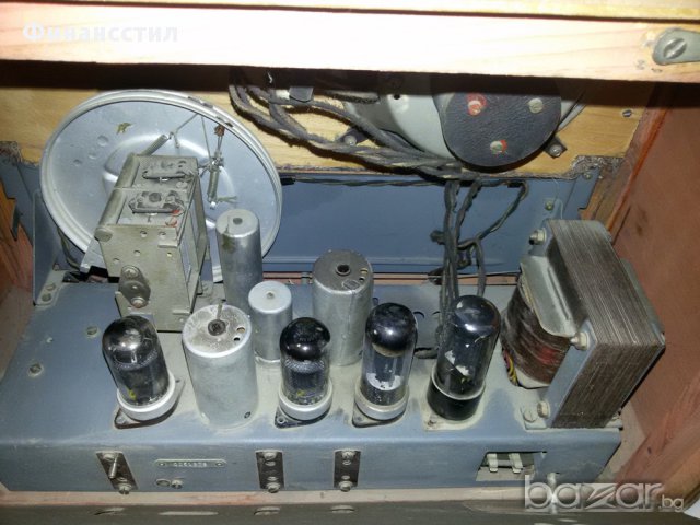Радиоприемник "Марек" М 465, снимка 2 - Антикварни и старинни предмети - 18147334