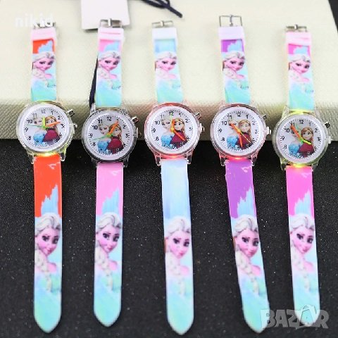 LED светещ детски Елза Анна от замръзналото кралство детски ръчен часовник, снимка 2 - Детски - 25142999