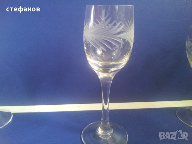 Три вида по четири чаши за концентрат стъклени от едно време, снимка 7 - Чаши - 24084318