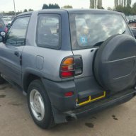 Toyota Rav4 на части, снимка 3 - Автомобили и джипове - 16768131