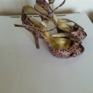 Много елегантни летни обувки , снимка 2 - Дамски обувки на ток - 15289595