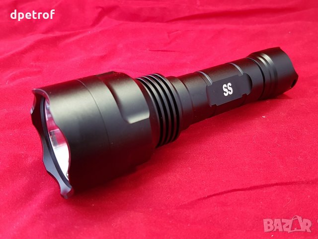 Далекобоен/компактен LED рефлекторен прожектор 550- 2400lm : Lightmaster SS, снимка 2 - Оборудване и аксесоари за оръжия - 23208277