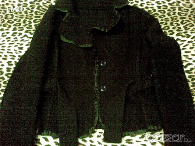 Дамско Палто., снимка 2 - Палта, манта - 15420478