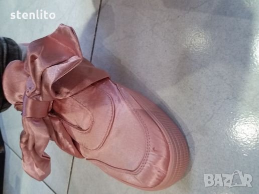 Нови дамски сатенени кецове с панделка , снимка 10 - Кецове - 24909982