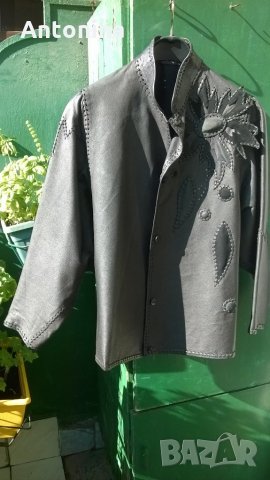 ПРОДАВАМ Ръчно изработени костюми от естествена кожа, снимка 5 - Костюми - 22699262