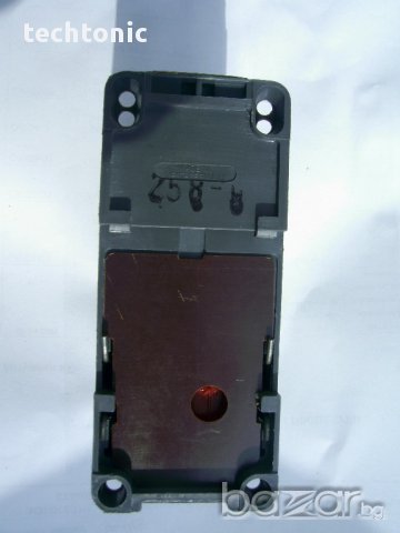 Реле METZENAUER & JUNG VZP 3 VDE 0660, Германия - ново, снимка 6 - Резервни части за машини - 12139368