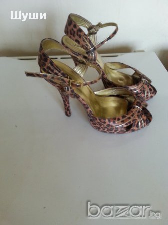 Много елегантни летни обувки , снимка 2 - Дамски обувки на ток - 15289595