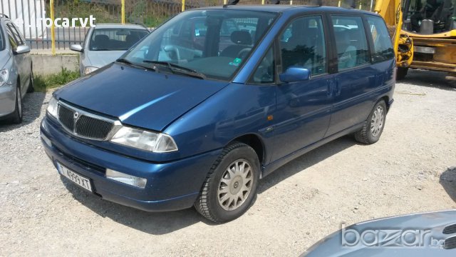 На части Ланчия Зета / Lancia Zeta 2,0 , снимка 8 - Автомобили и джипове - 11915802