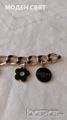 ОРИГИНАЛНО украшение за дамска чанта  GUESS, снимка 6 - Други - 21249516