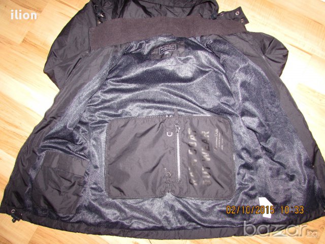 Страхотно яке дъждобран Massimo Dutti, снимка 5 - Детски якета и елеци - 12128762