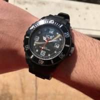 Ice Watch Black унисекс часовник