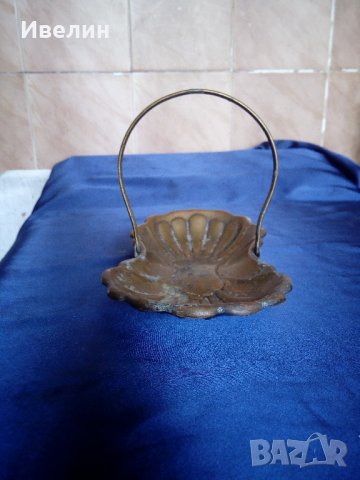 стара бронзова купичка, снимка 2 - Антикварни и старинни предмети - 22252258