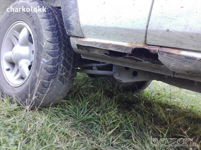 продавам нисан терано на части , снимка 10 - Автомобили и джипове - 19591899