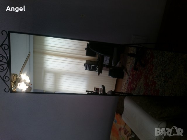 Огледало със стойка и възможност за монтажна стена