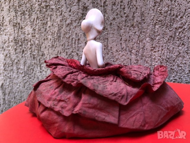 Порцеланова кукла-4, снимка 5 - Антикварни и старинни предмети - 24222495