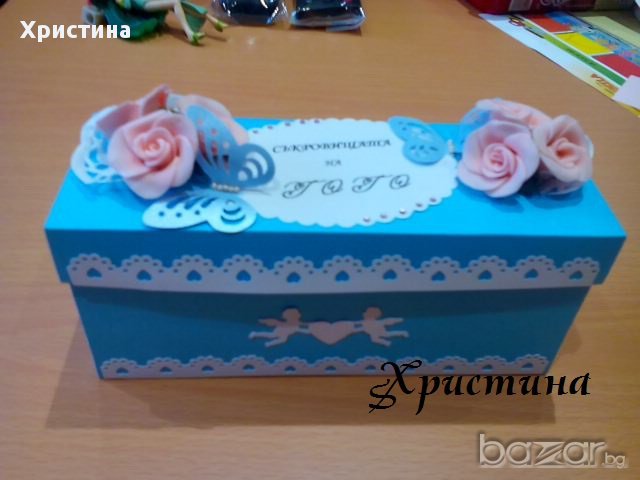 Кутия за бебешки съкровища за момче с рози, снимка 2 - Подаръци за кръщене - 17195744