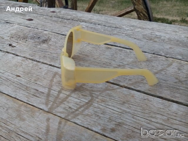 Дамски слънчеви очила , снимка 4 - Антикварни и старинни предмети - 19239113