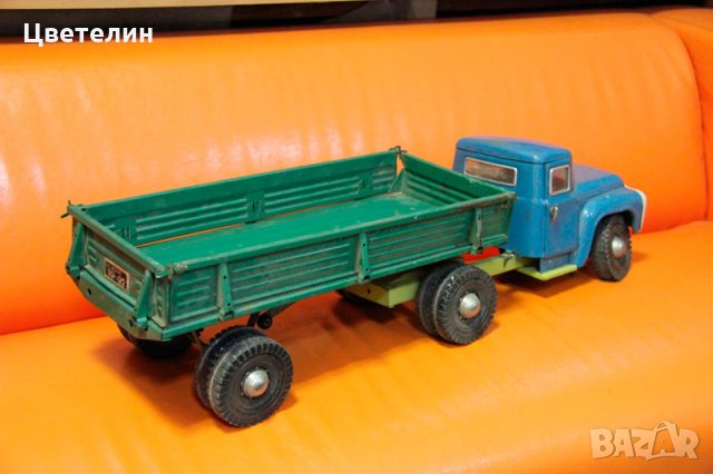 Tърся/Купувам стари СССР метални играчки, снимка 10 - Колекции - 25722813